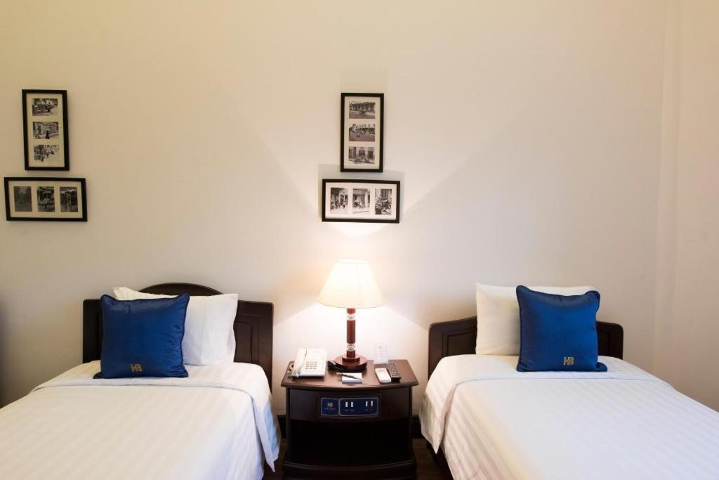Hoa Binh Hotel Hanói Exterior foto
