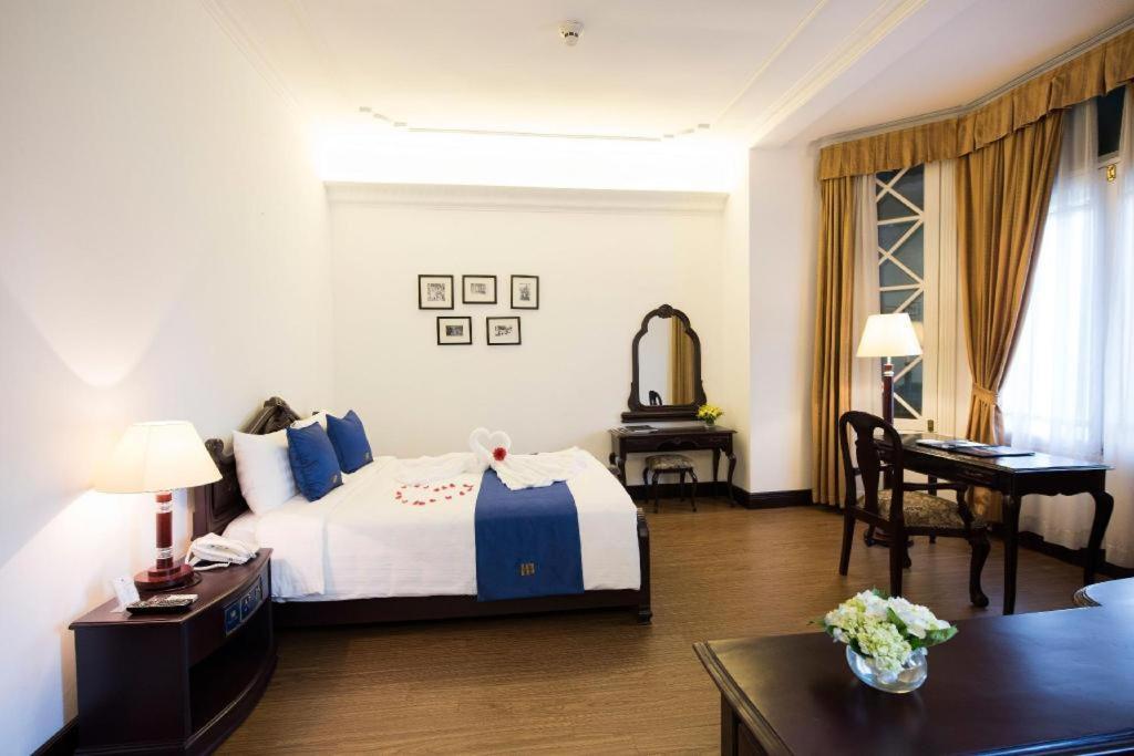 Hoa Binh Hotel Hanói Exterior foto