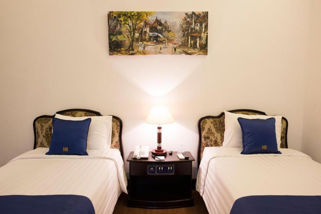 Hoa Binh Hotel Hanói Exterior foto