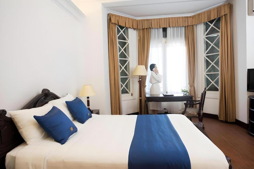 Hoa Binh Hotel Hanói Exterior foto