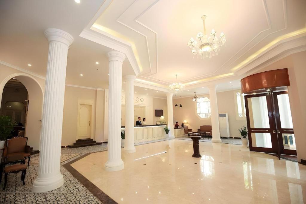 Hoa Binh Hotel Hanói Exterior foto